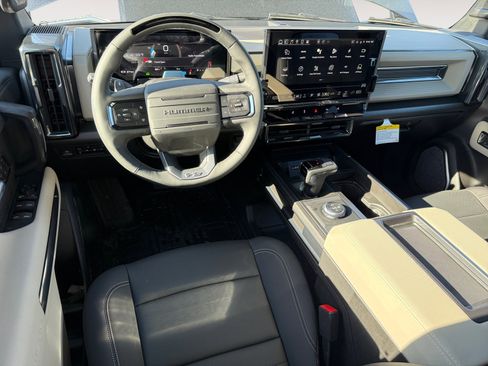 New 2026 GMC Hummer EV SUV AWD/4WD image 15
