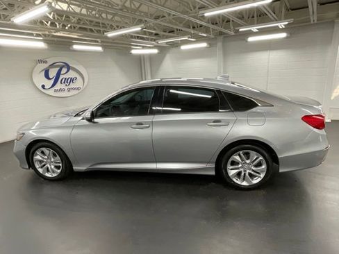 Certified 2018 Honda Accord LX image 2