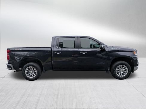 Used 2023 Chevrolet Silverado 1500 LT AWD/4WD image 7