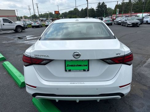 Used 2023 Nissan Sentra SV FWD image 6