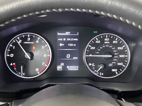 Used 2024 Subaru Outback Premium AWD/4WD image 18