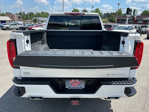 Used 2024 GMC Sierra 1500 Denali w/ Denali Reserve Package image 9