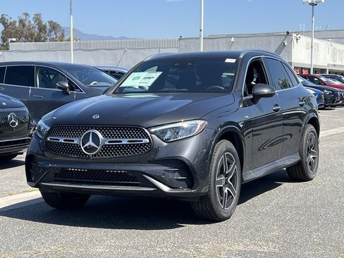 New 2025 Mercedes-Benz GLC 350e 4MATIC image 7
