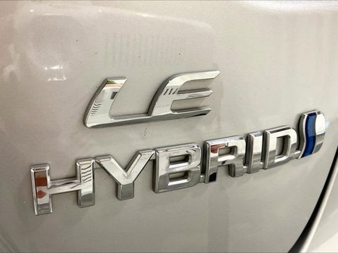 Certified 2024 Toyota Corolla LE image 9