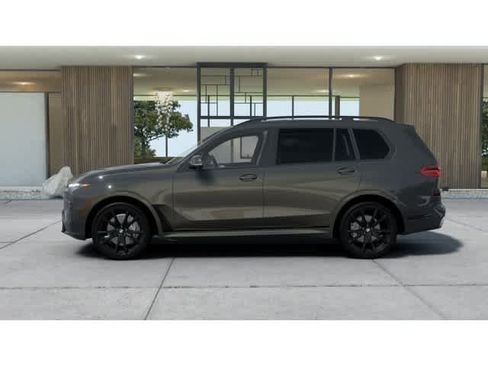 New 2026 BMW X7 xDrive40i w/ M Sport Package AWD/4WD image 4