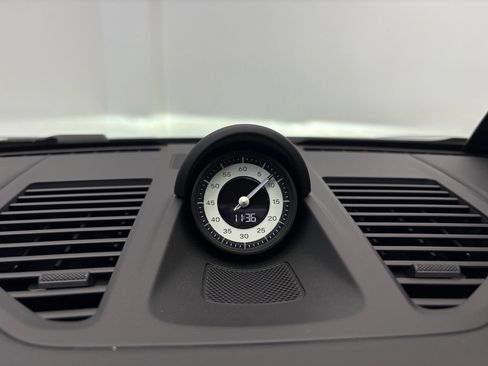 Certified 2026 Porsche 911 Targa 4S AWD/4WD image 24