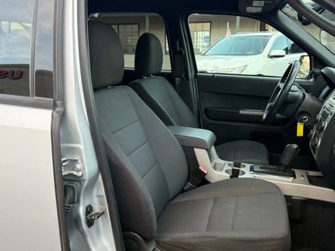 Used 2011 Ford Escape XLT image 20