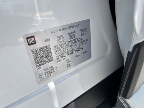 Certified 2023 Cadillac XT4 Premium Luxury w/ Cold Weather Package FWD image 31