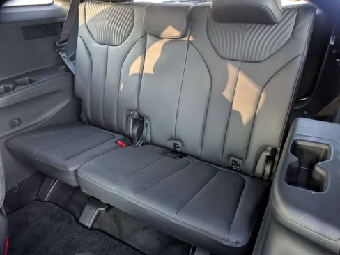 Used 2023 Hyundai Palisade Calligraphy image 22