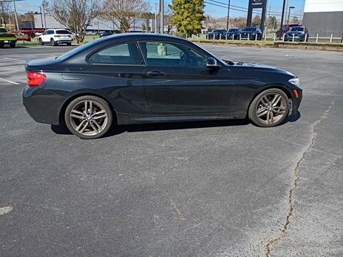 Used 2019 BMW 230i Coupe image 16