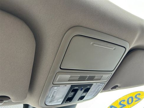 Certified 2024 Honda Odyssey EX-L image 29