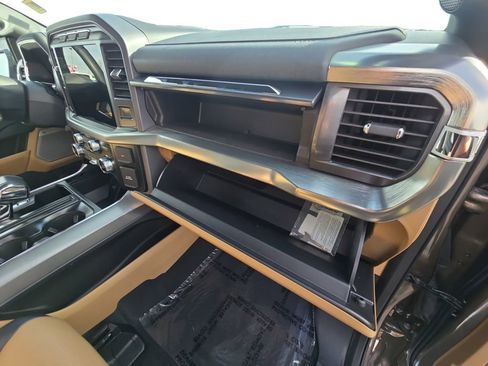 Used 2023 Ford F150 Lariat w/ Bed Utility Package image 18