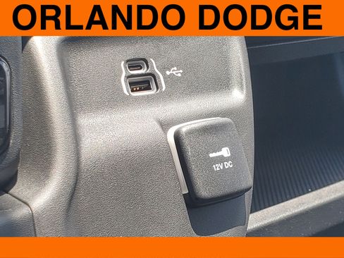 New 2024 RAM ProMaster 2500 w/ Convenience Group image 18