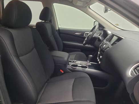 Used 2020 Nissan Pathfinder SV AWD/4WD image 21
