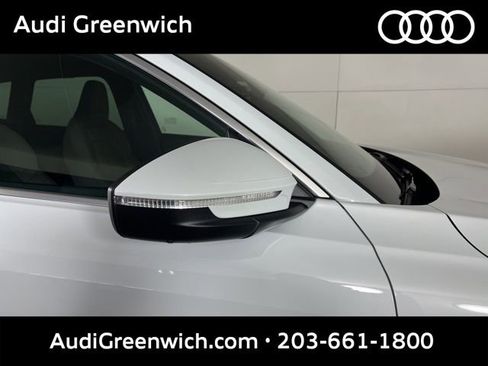 Used 2025 Audi Q5 Premium Plus w/ Premium Plus AWD/4WD image 10