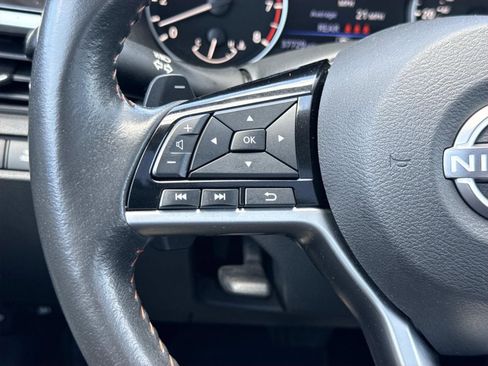 Used 2023 Nissan Altima 2.5 SR w/ SR Premium Package FWD image 15