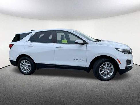 Used 2023 Chevrolet Equinox LT w/ Driver Convenience Package image 13