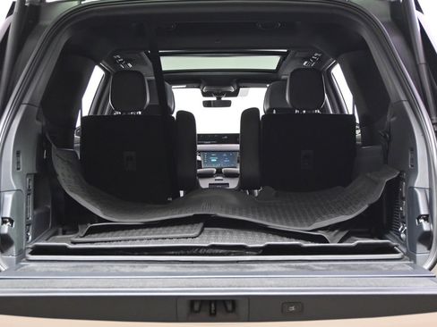 New 2025 Lincoln Navigator Reserve w/ Jet Appearance Package image 19