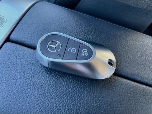 Certified 2026 Mercedes-Benz C 300 4MATIC Sedan image 35
