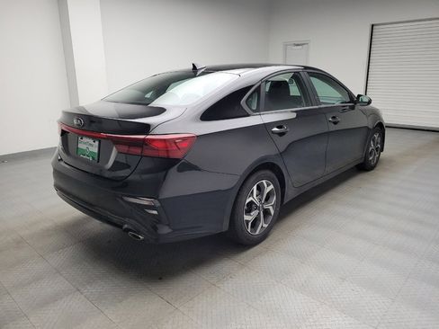 Used 2019 Kia Forte LXS FWD image 9