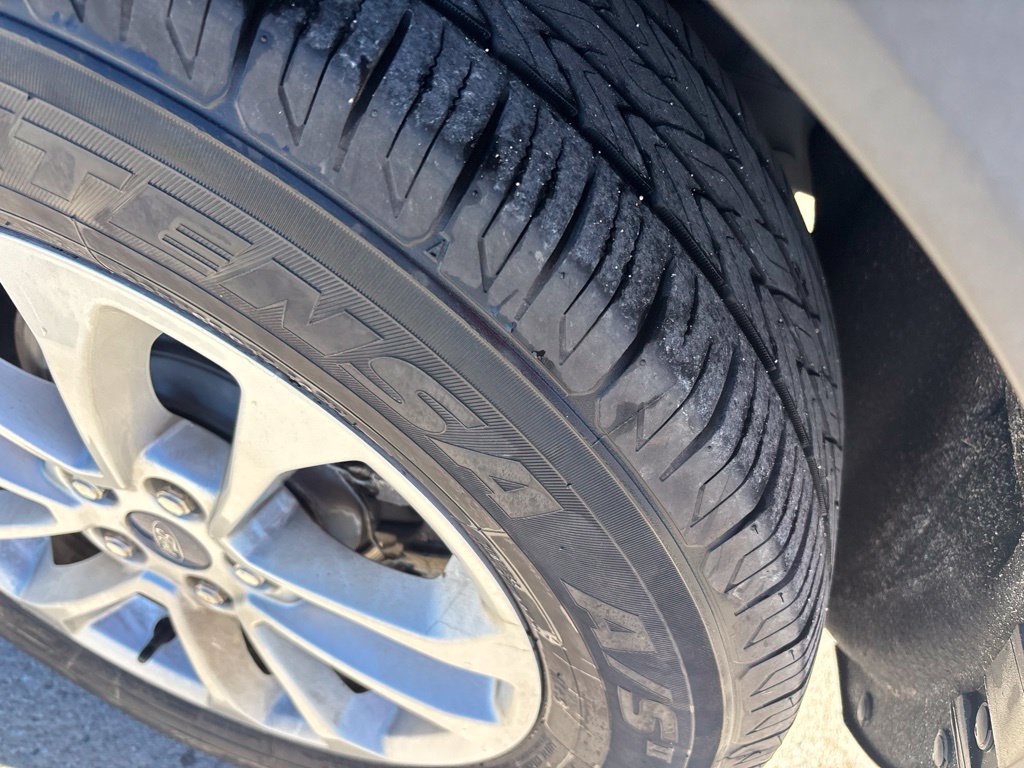 Used 2020 Ford Escape SE FWD image 8