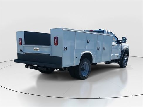New 2023 Ford F550 4x4 Regular Cab Super Duty image 5