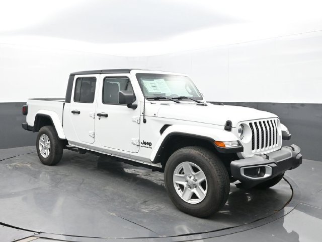 Used 2022 Jeep Gladiator Sport AWD/4WD image 7