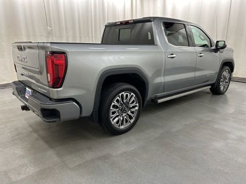 Used 2024 GMC Sierra 1500 Denali Ultimate AWD/4WD image 4