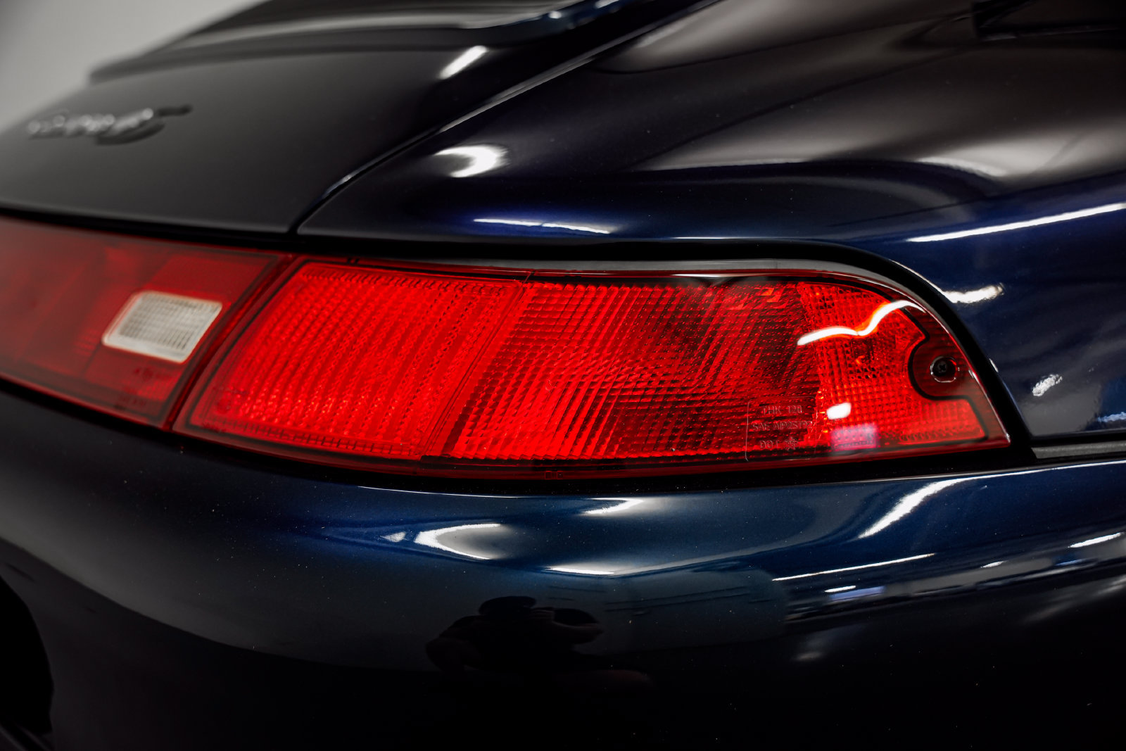 Used 1996 Porsche 911 Carrera 4S AWD/4WD image 37