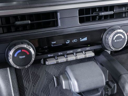 Used 2025 Toyota 4Runner SR5 RWD image 16