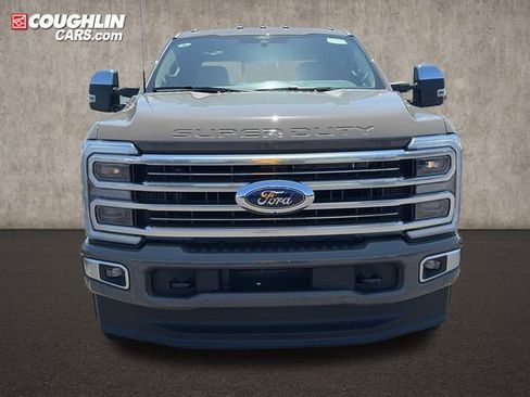 New 2026 Ford F250 Platinum w/ Platinum Plus Package AWD/4WD image 2