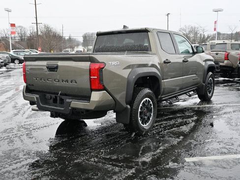 New 2026 Toyota Tacoma TRD Off-Road image 7