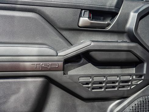 New 2025 Toyota Tacoma TRD Off-Road image 27