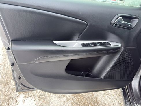 Used 2018 Dodge Journey SE w/ Connectivity Group image 12