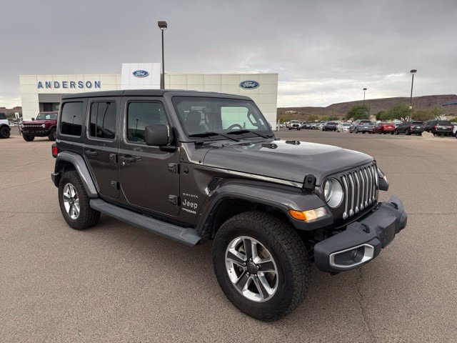 Used 2018 Jeep Wrangler Unlimited Sahara AWD/4WD image 3