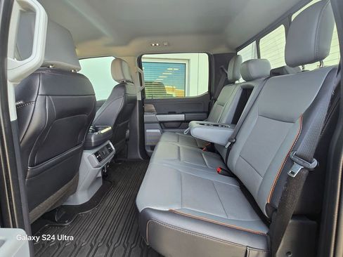 Used 2024 Ford F150 Lariat w/ FX4 Off-Road Package image 17