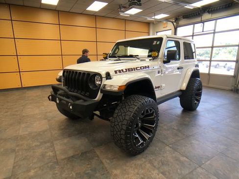 Used 2022 Jeep Wrangler Rubicon AWD/4WD image 3