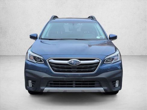 Used 2020 Subaru Outback Limited XT image 2