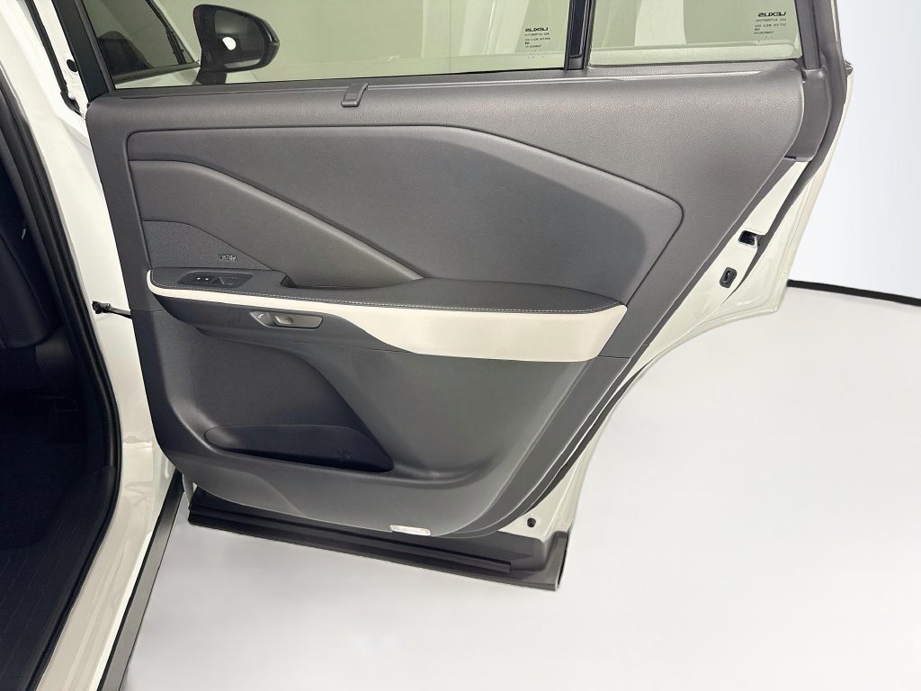 New 2026 Lexus TX 500h AWD w/ Technology Package image 29
