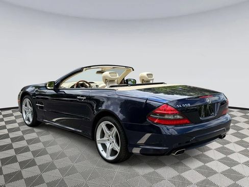 Used 2009 Mercedes-Benz SL 550 image 5