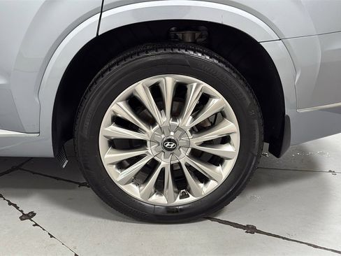 Used 2020 Hyundai Palisade Limited image 24