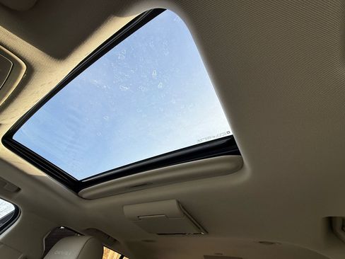 Used 2018 GMC Yukon XL Denali w/ Open Road Package image 38