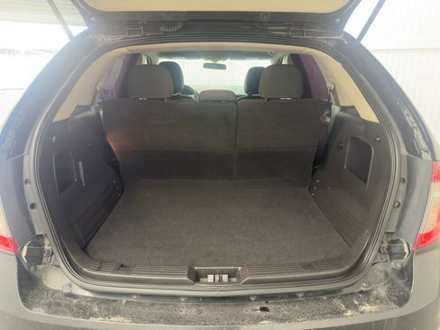 Used 2014 Ford Edge SE image 10