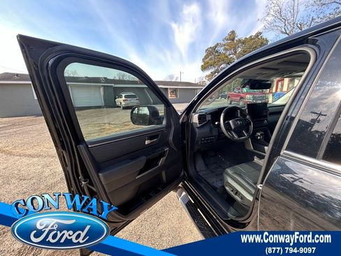 Used 2023 Toyota Tundra Limited w/ Power Package image 26