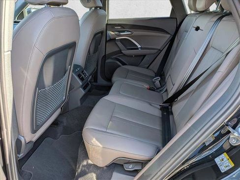 New 2025 Audi Q5 Premium Plus image 16