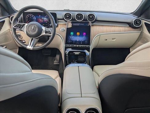 Used 2025 Mercedes-Benz C 300 Sedan image 19