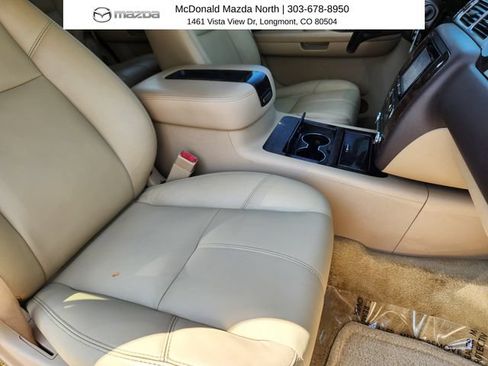 Used 2007 GMC Yukon Denali AWD/4WD image 16