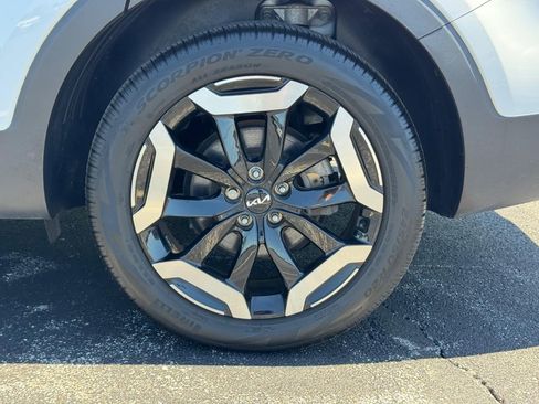 Used 2023 Kia Telluride S w/ S Sunroof Package AWD/4WD image 8
