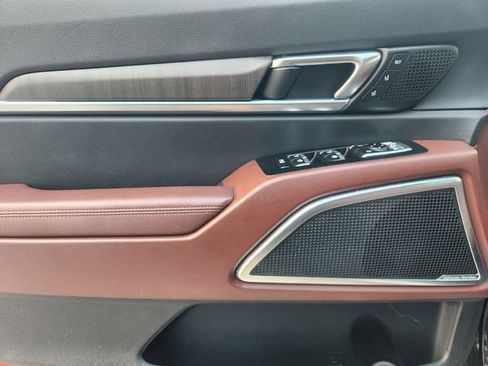 Used 2023 Kia Telluride SX image 17