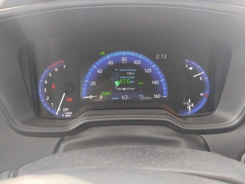 Used 2022 Toyota Corolla LE image 16